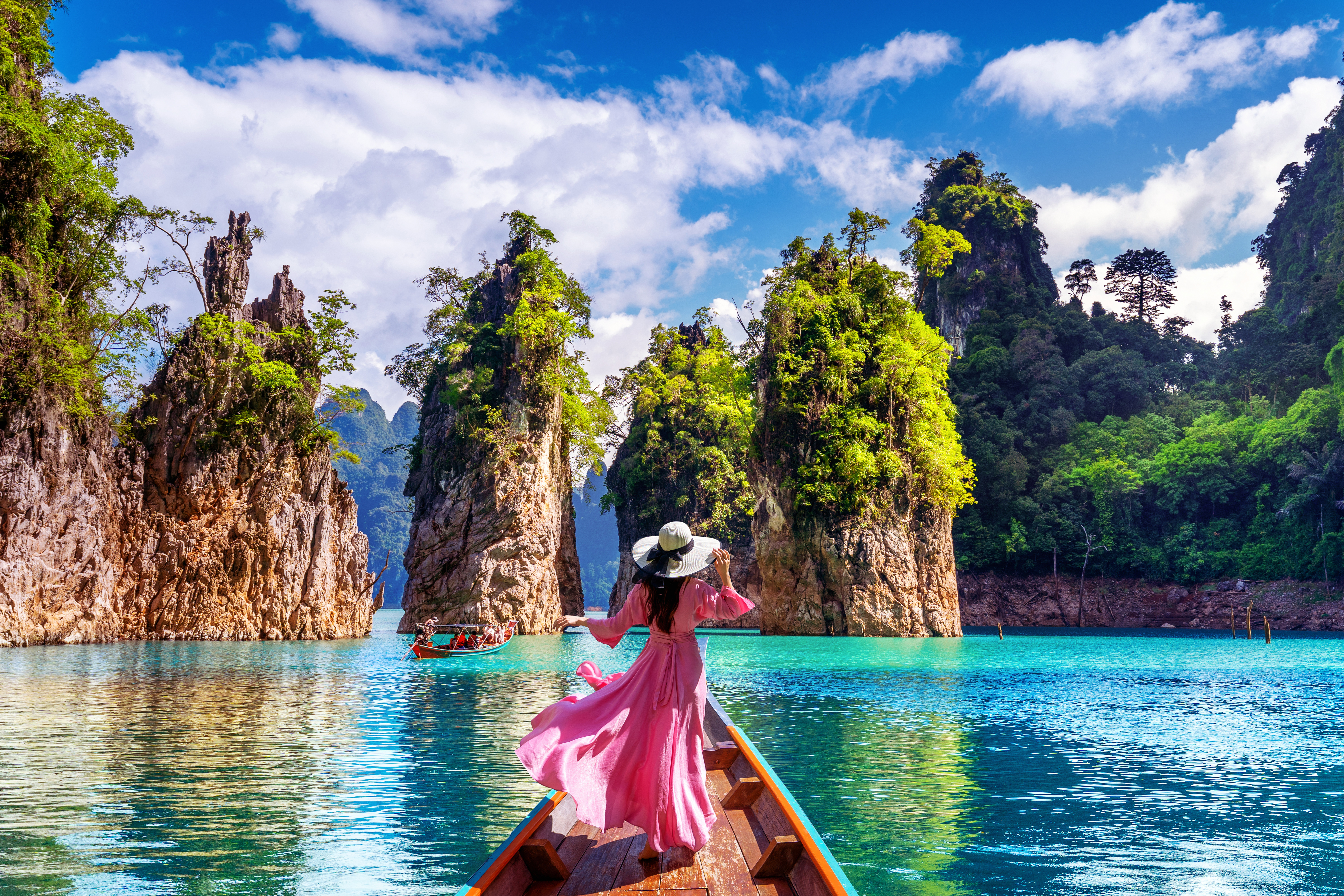 background Welcome to Thailand